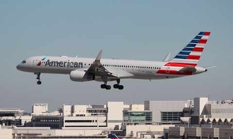 American Airlines Boeing 757-223 (N179AA) at  Miami - International, United States