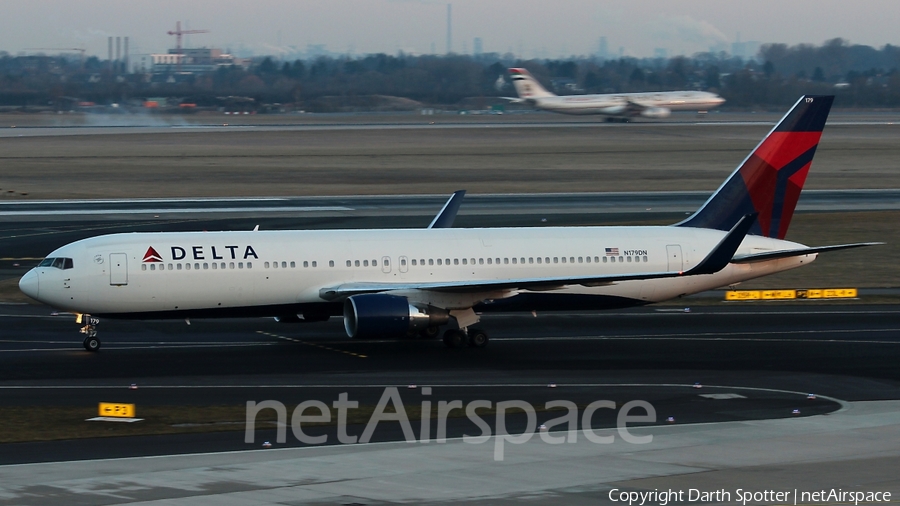 Delta Air Lines Boeing 767-332(ER) (N179DN) | Photo 209633