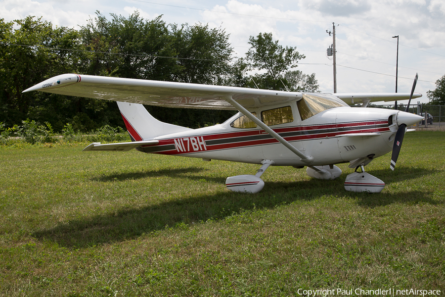 (Private) Cessna 182P Skylane (N17BH) | Photo 90832