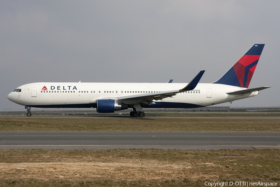 Delta Air Lines Boeing 767-332(ER) (N180DN) | Photo 403965