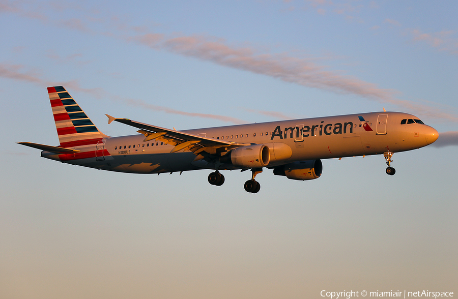American Airlines Airbus A321-211 (N180US) | Photo 218455