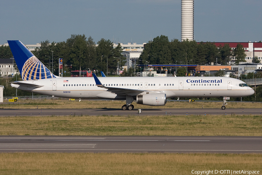 Continental Airlines Boeing 757-224 (N18112) | Photo 267162