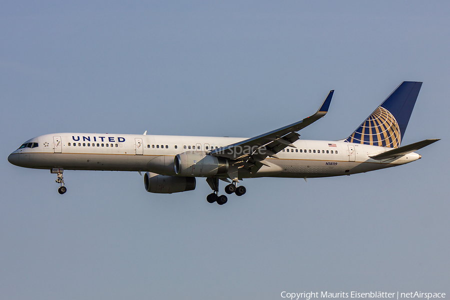 United Airlines Boeing 757-224 (N18119) | Photo 30642