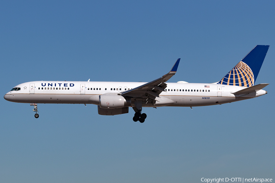 United Airlines Boeing 757-224 (N18119) | Photo 140618