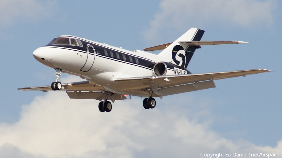 Cirrus Aviation Services Raytheon Hawker 800XP (N1811S) | Photo 360002