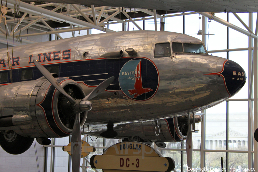 Eastern Air Lines Douglas DC-3-201 (N18124) | Photo 5661