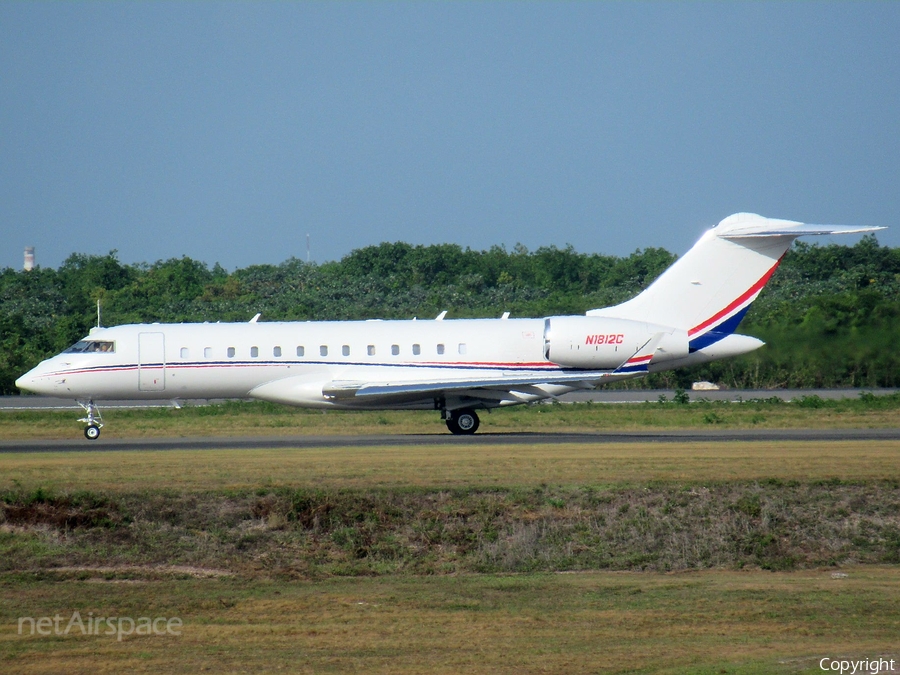 (Private) Bombardier BD-700-1A10 Global Express (N1812C) | Photo 246892