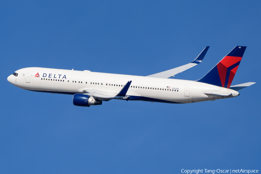 Delta Air Lines Boeing 767-332(ER) (N181DN) | Photo 425862