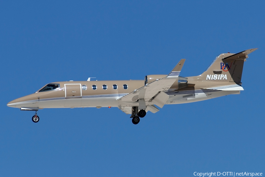 Pinnacle Air Executive Jet Charter Learjet 31A (N181PA) | Photo 180514