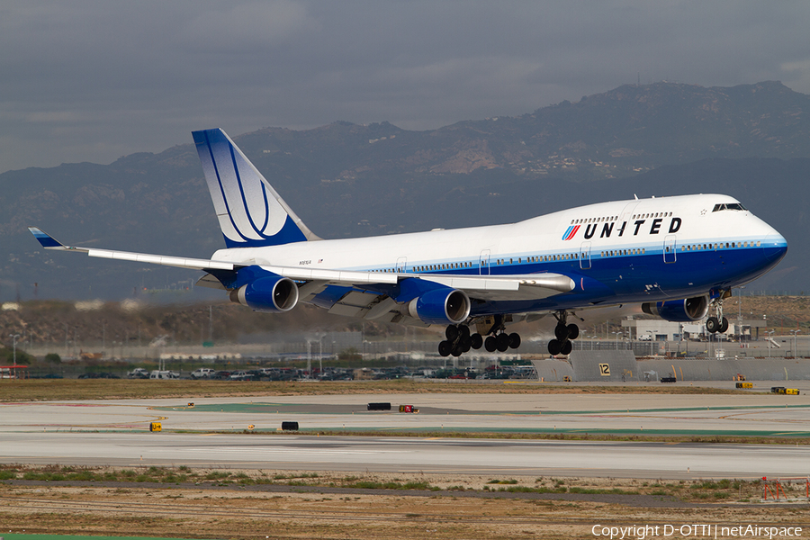 United Airlines Boeing 747-422 (N181UA) | Photo 333119