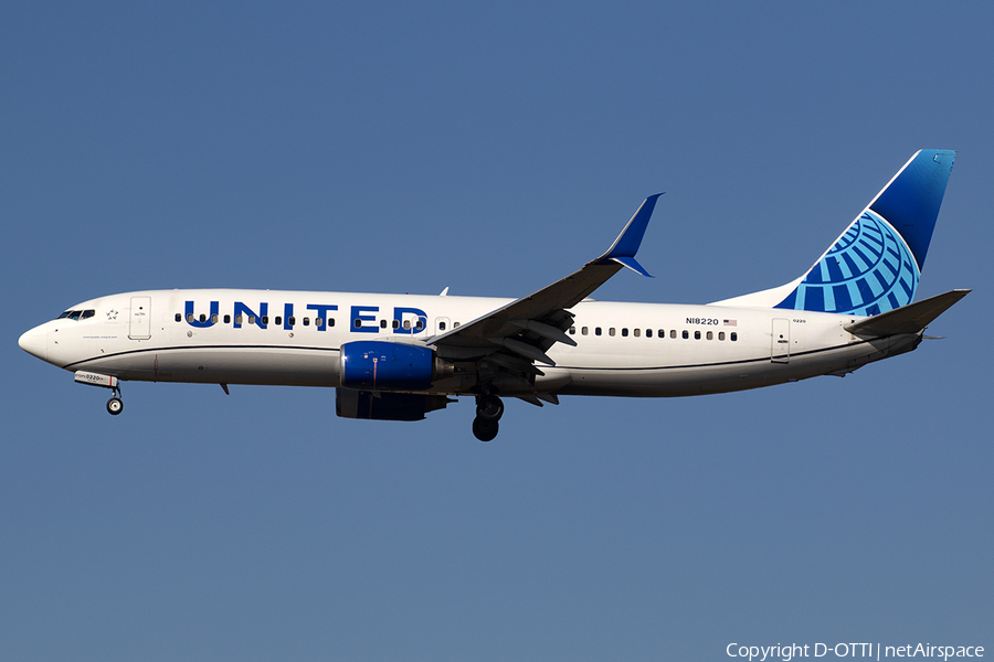 United Airlines Boeing 737-824 (N18220) | Photo 543461