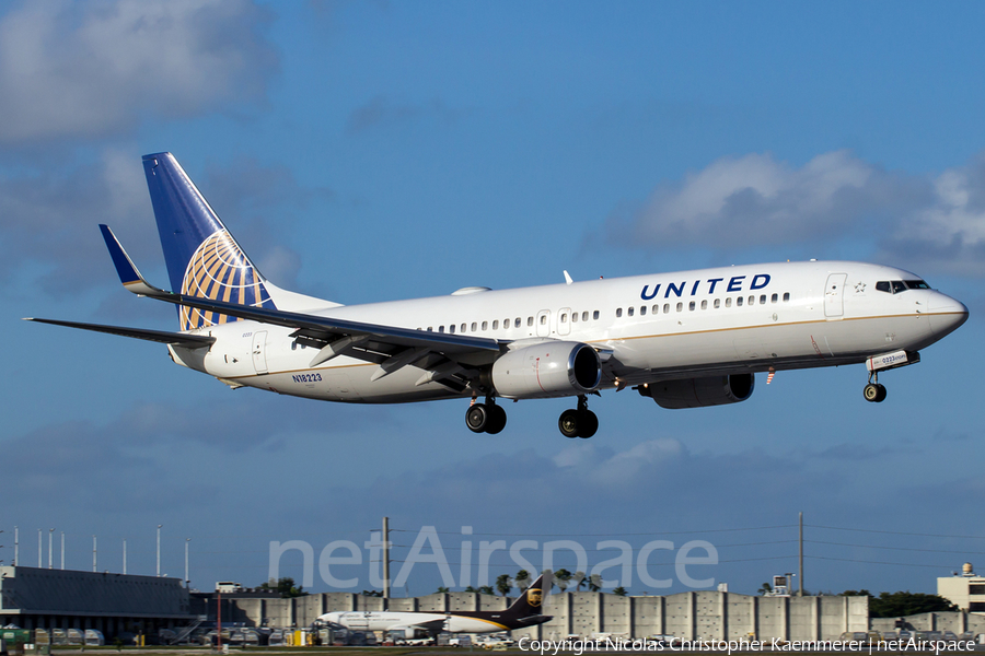 United Airlines Boeing 737-824 (N18223) | Photo 122179