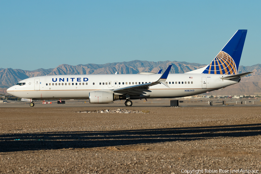 United Airlines Boeing 737-824 (N18243) | Photo 331746