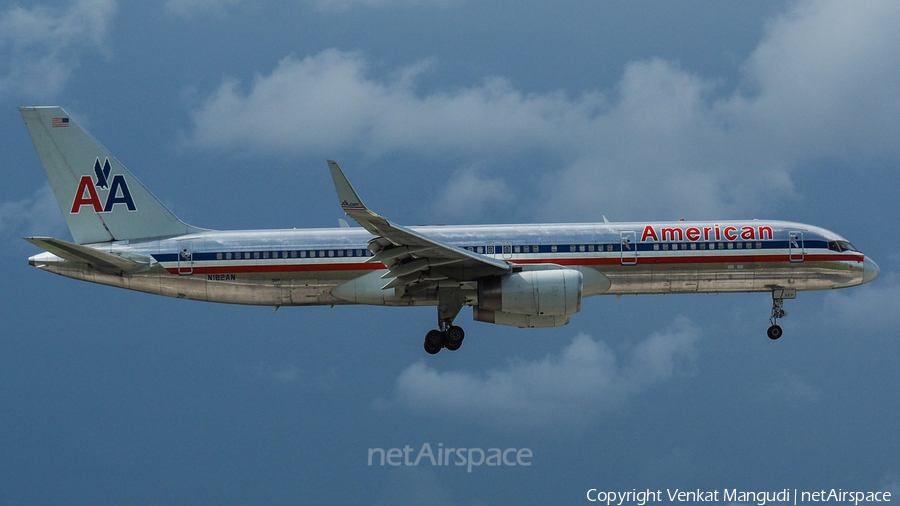 American Airlines Boeing 757-223 (N182AN) | Photo 135198