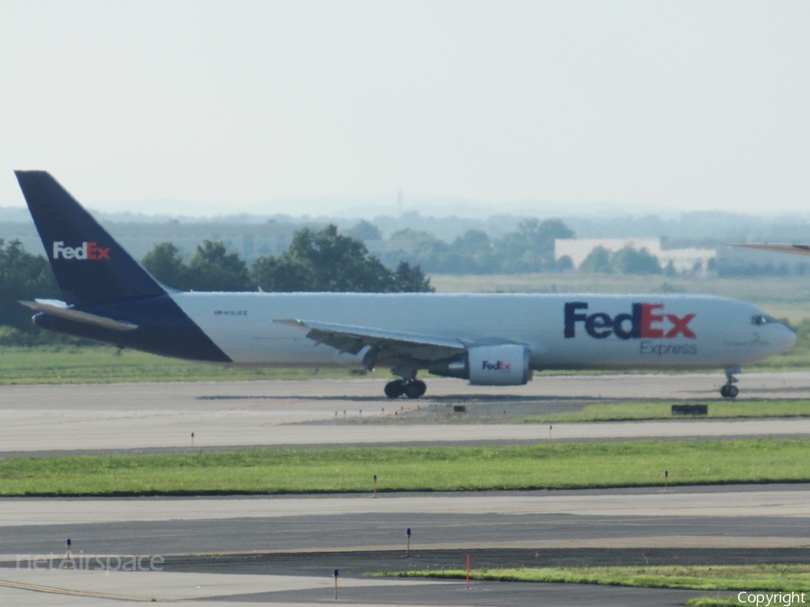 FedEx Boeing 767-3S2F(ER) (N182FE) | Photo 515454