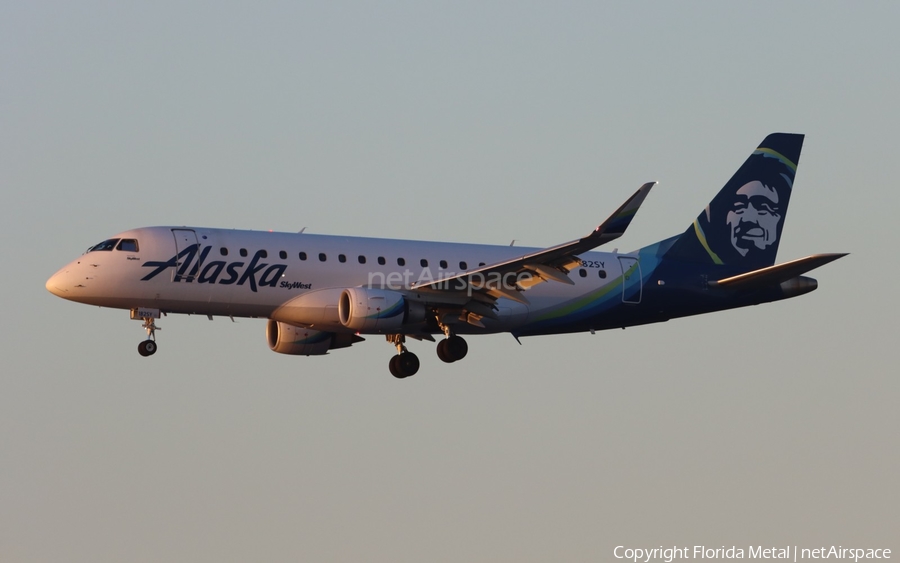 Alaska Airlines (Skywest) Embraer ERJ-175LR (ERJ-170-200LR) (N182SY) | Photo 609599