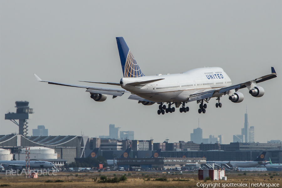 United Airlines Boeing 747-422 (N182UA) | Photo 93565
