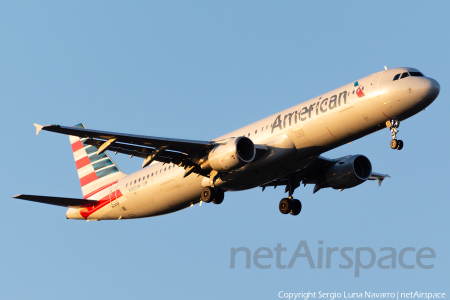 American Airlines Airbus A321-211 (N182UW) | Photo 471837