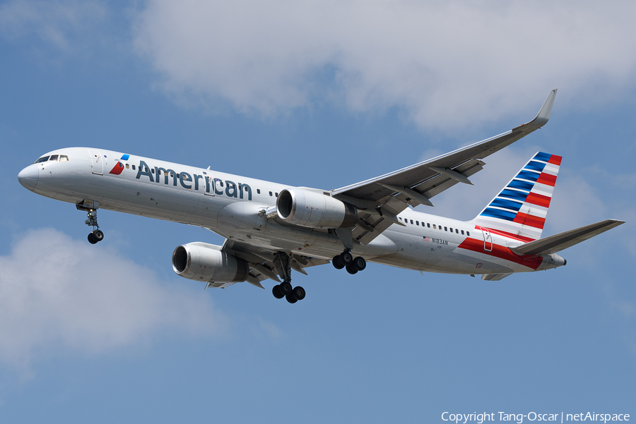 American Airlines Boeing 757-223 (N183AN) | Photo 632878