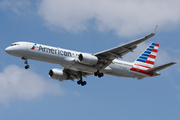 American Airlines Boeing 757-223 (N183AN) at  Miami - International, United States