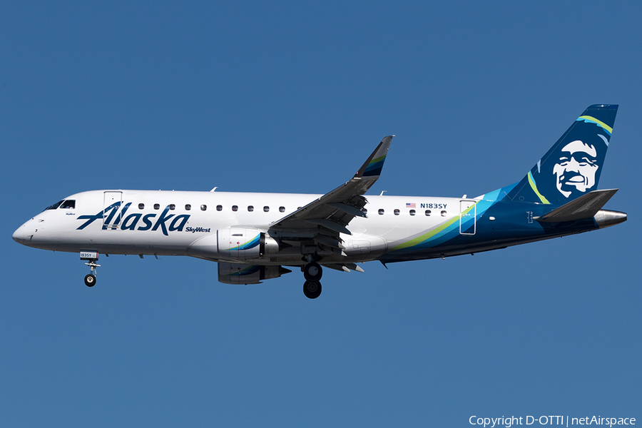 Alaska Airlines (Skywest) Embraer ERJ-175LR (ERJ-170-200LR) (N183SY) | Photo 180962