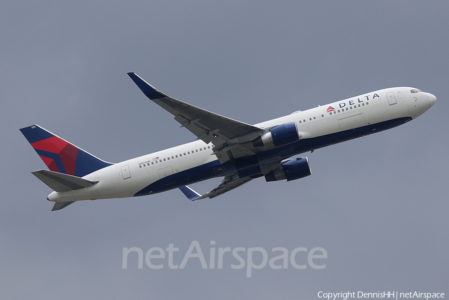 Delta Air Lines Boeing 767-332(ER) (N184DN) | Photo 445863