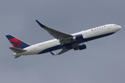 Delta Air Lines Boeing 767-332(ER) (N184DN) at  London - Heathrow, United Kingdom