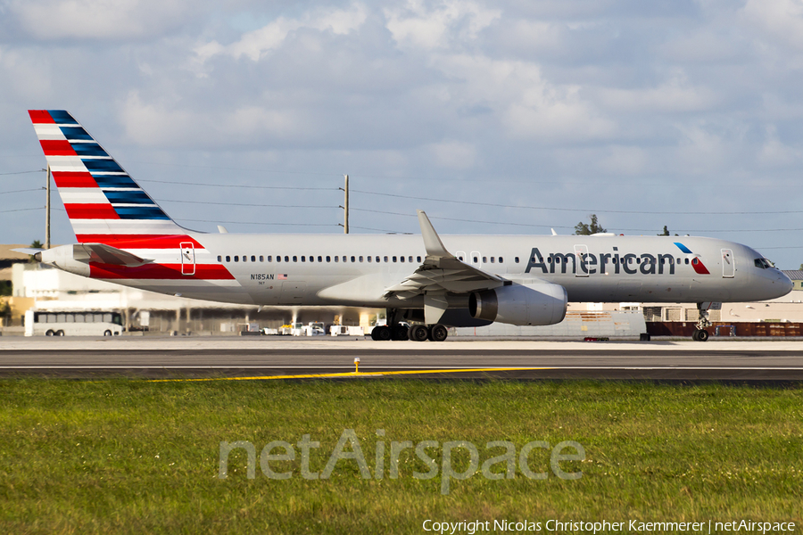 American Airlines Boeing 757-223 (N185AN) | Photo 122397