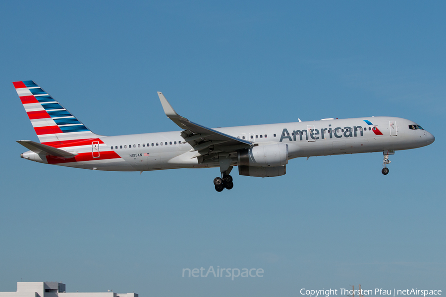 American Airlines Boeing 757-223 (N185AN) | Photo 134191