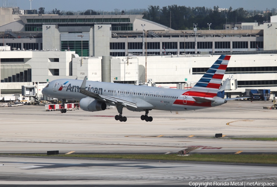 American Airlines Boeing 757-223 (N185AN) | Photo 568225