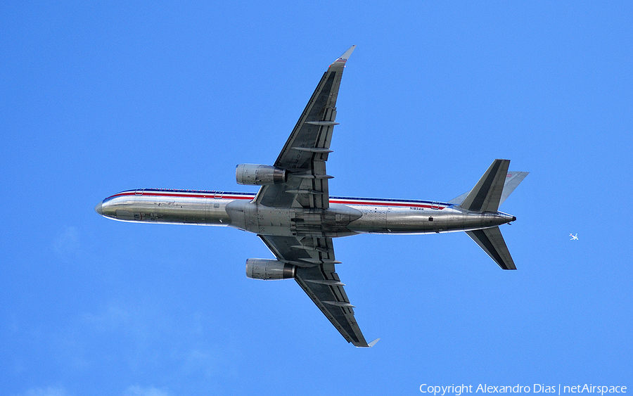American Airlines Boeing 757-223 (N185AN) | Photo 506968