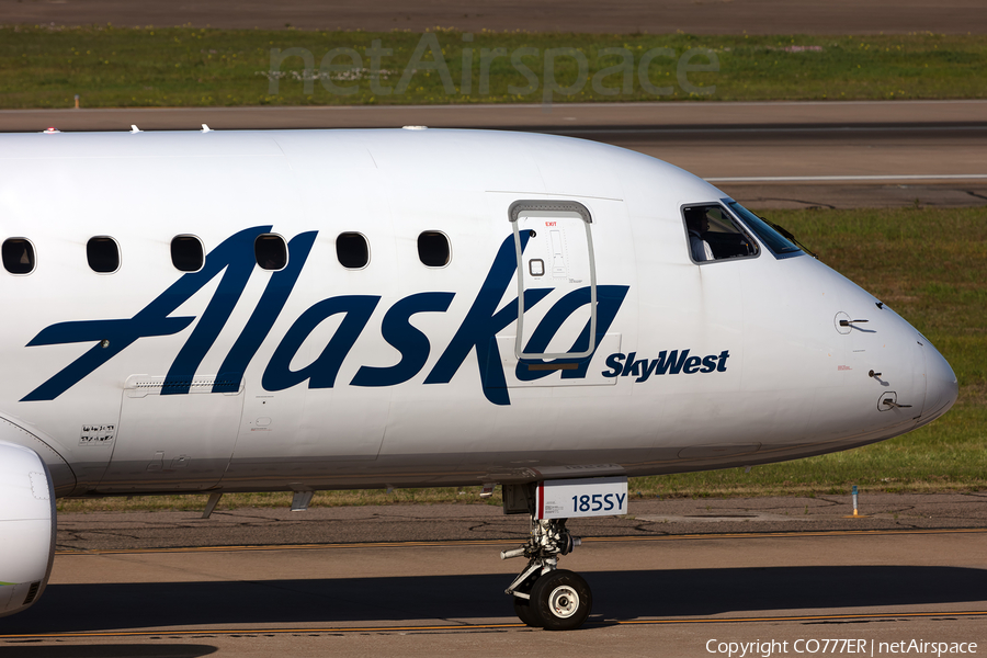 Alaska Airlines (Skywest) Embraer ERJ-175LR (ERJ-170-200LR) (N185SY) | Photo 242890