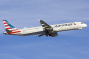 American Airlines Airbus A321-231 (N185UW) at  Phoenix - Sky Harbor, United States