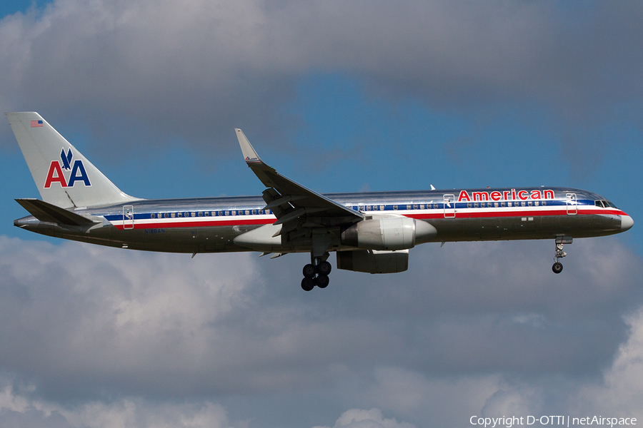 American Airlines Boeing 757-223 (N186AN) | Photo 228586