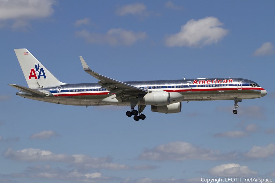 American Airlines Boeing 757-223 (N186AN) | Photo 430632