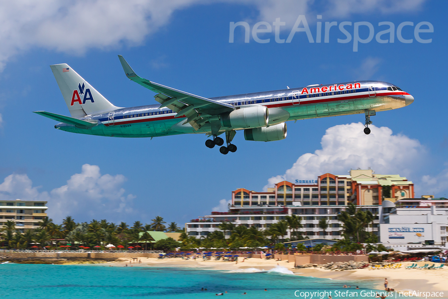 American Airlines Boeing 757-223 (N186AN) | Photo 44965