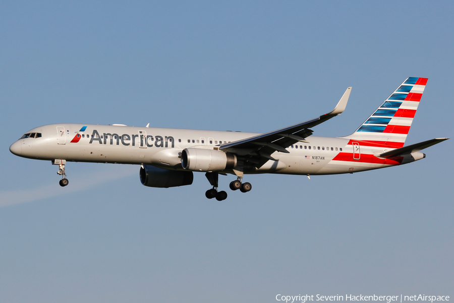 American Airlines Boeing 757-223 (N187AN) | Photo 183397