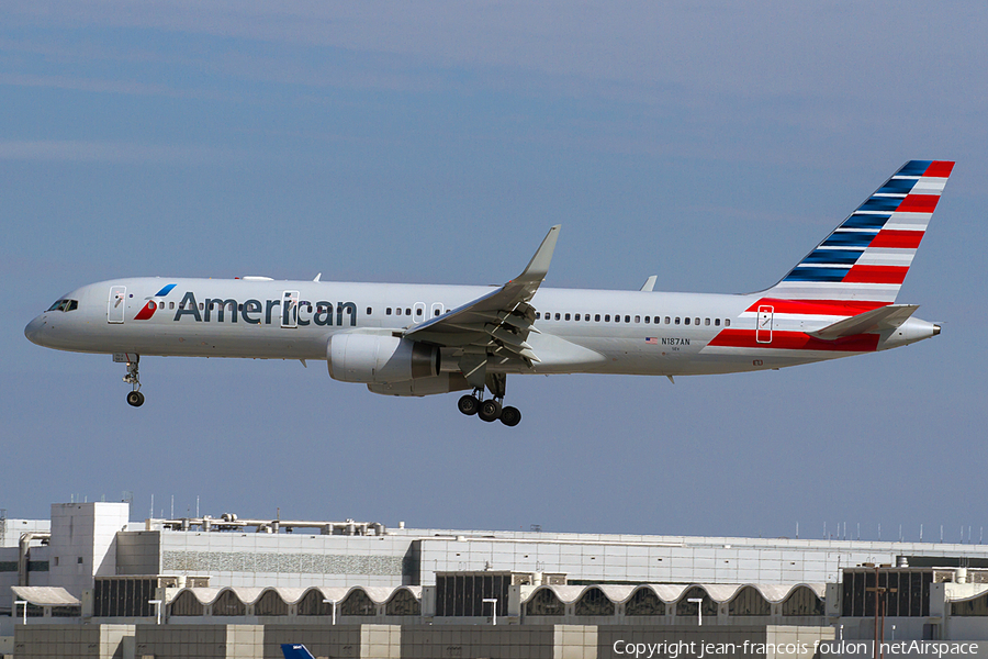 American Airlines Boeing 757-223 (N187AN) | Photo 135782