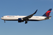 Delta Air Lines Boeing 767-332(ER) (N187DN) at  Los Angeles - International, United States