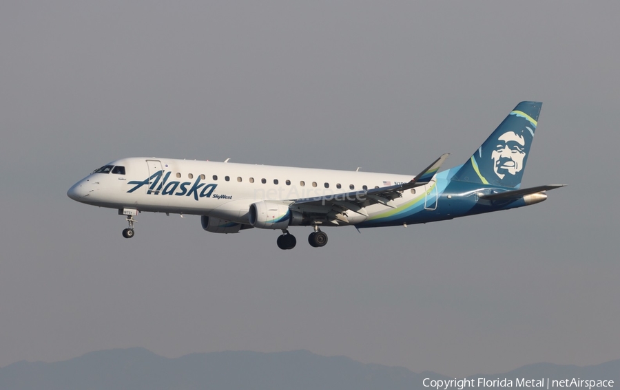 Alaska Airlines (Skywest) Embraer ERJ-175LR (ERJ-170-200LR) (N187SY) | Photo 660449