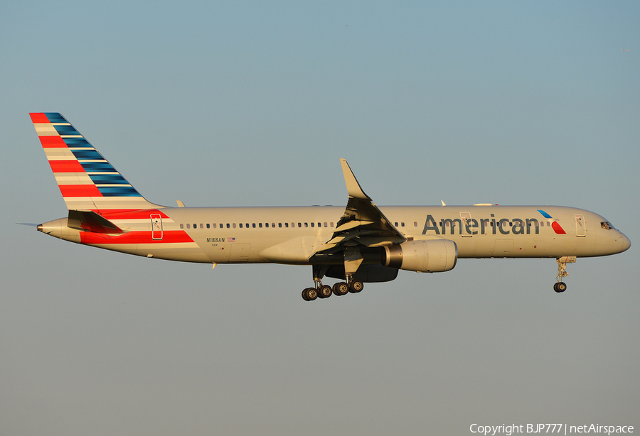 American Airlines Boeing 757-223 (N188AN) | Photo 193260