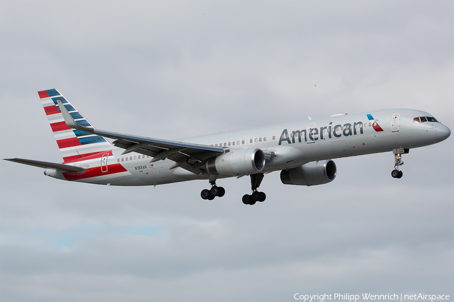 American Airlines Boeing 757-223 (N188AN) | Photo 137613