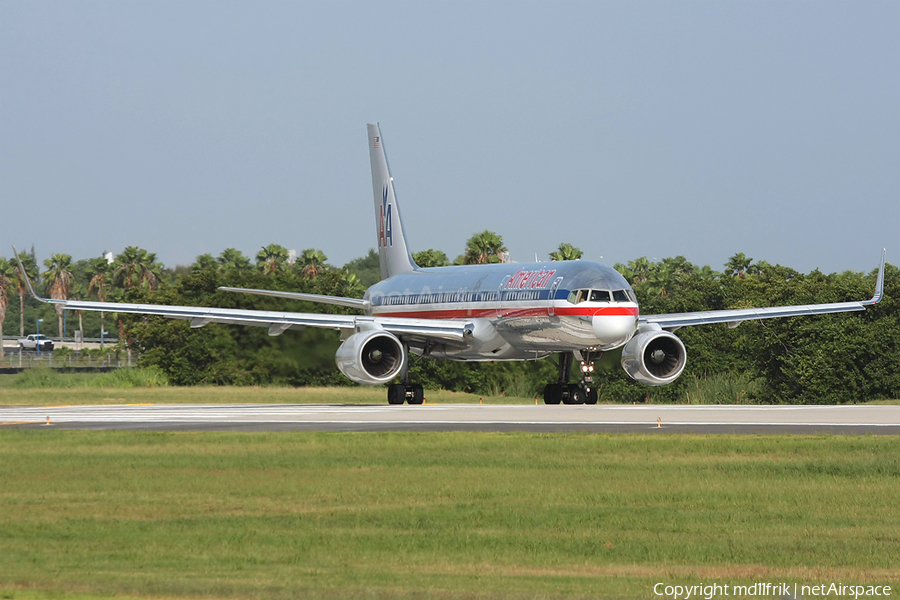 American Airlines Boeing 757-223 (N188AN) | Photo 373767