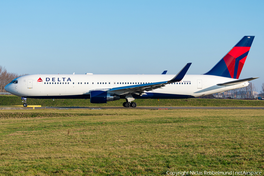 Delta Air Lines Boeing 767-332(ER) (N188DN) | Photo 364781