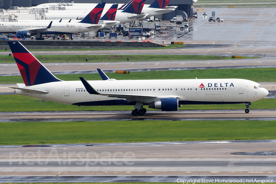 Delta Air Lines Boeing 767-332(ER) (N188DN) | Photo 679056