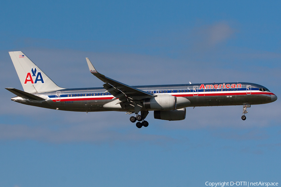 American Airlines Boeing 757-223 (N189AN) | Photo 228636