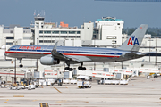 American Airlines Boeing 757-223 (N189AN) at  Miami - International, United States