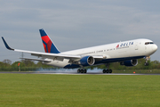 Delta Air Lines Boeing 767-332(ER) (N189DN) at  Manchester - International (Ringway), United Kingdom