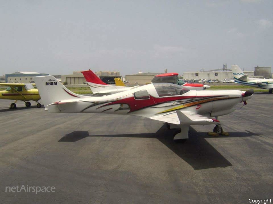 (Private) Lancair 320 (N18M) | Photo 153457