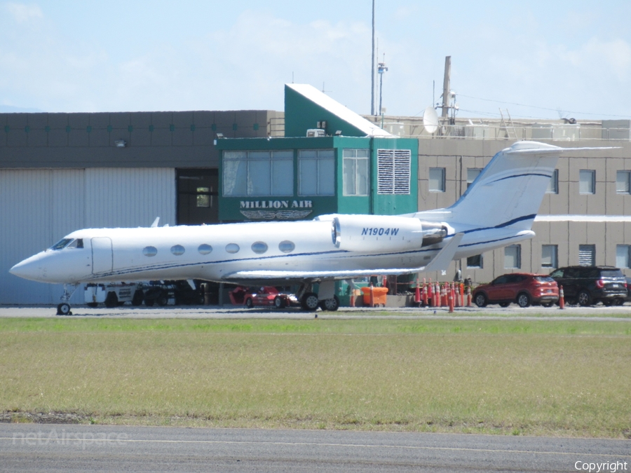 (Private) Gulfstream G-IV (N1904W) | Photo 429037